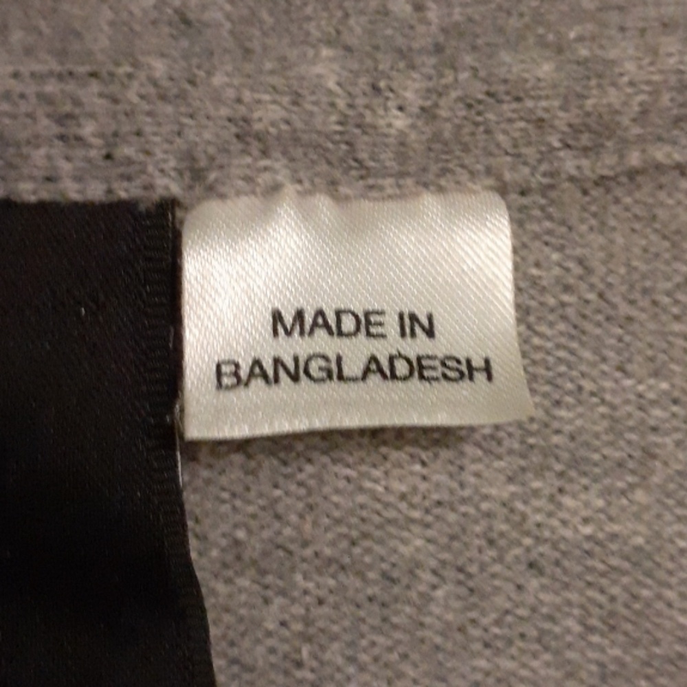 Cardigan - Picture 3 of 4